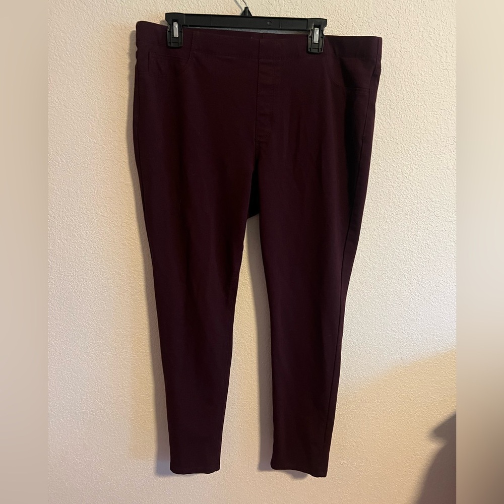 St. John's Bay Purple Skinny Leg Pants Size XXL